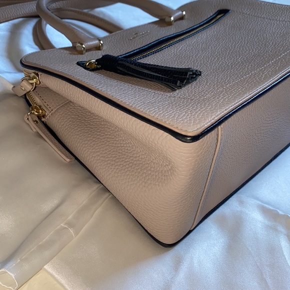 NEW Kate Spade Kalen Chester Beige with black tassel brand new - Picture 9 of 14